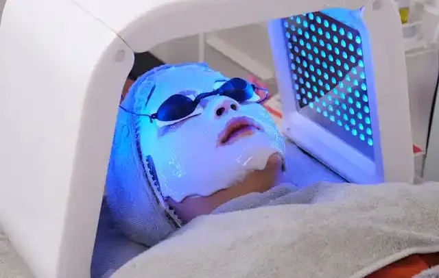 combinacion cromoterapia y activos en estetica AnaMarco